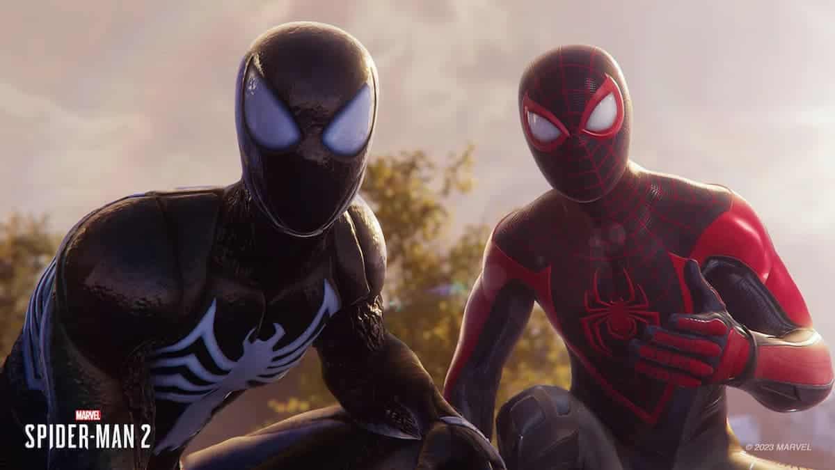 A screenshot from Spider-Man 2 showing off Spider-Man and Symbiote together,