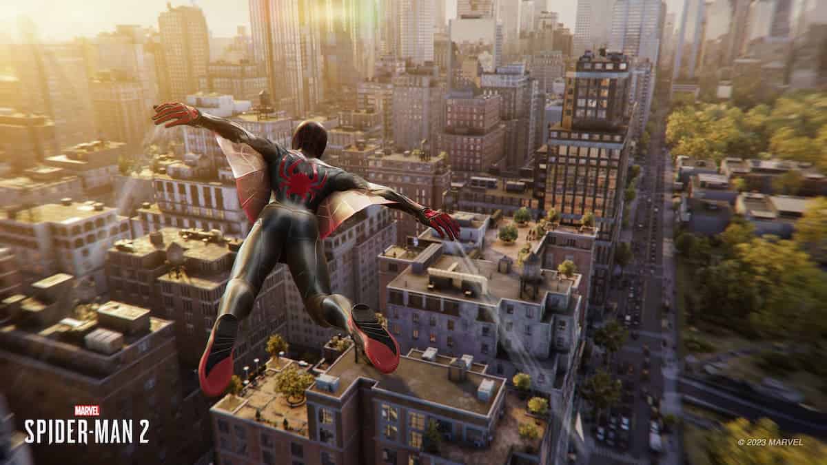 A screenshot of Spider-Man 2 with Spider-Man gliding through the sky above New York