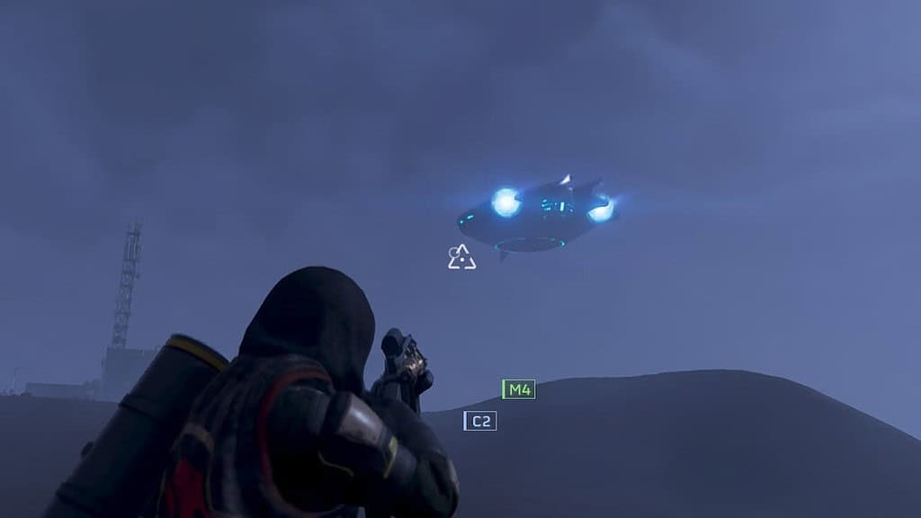 Helldivers 2 player aiming at an Illuminate ship.